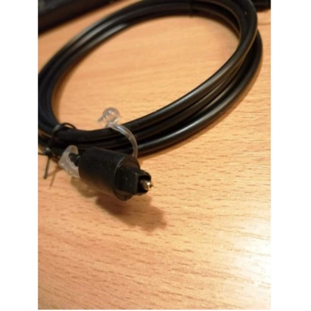 Kabl Optički Audio 2.2mm saToslink konektorima M/M 5m crni