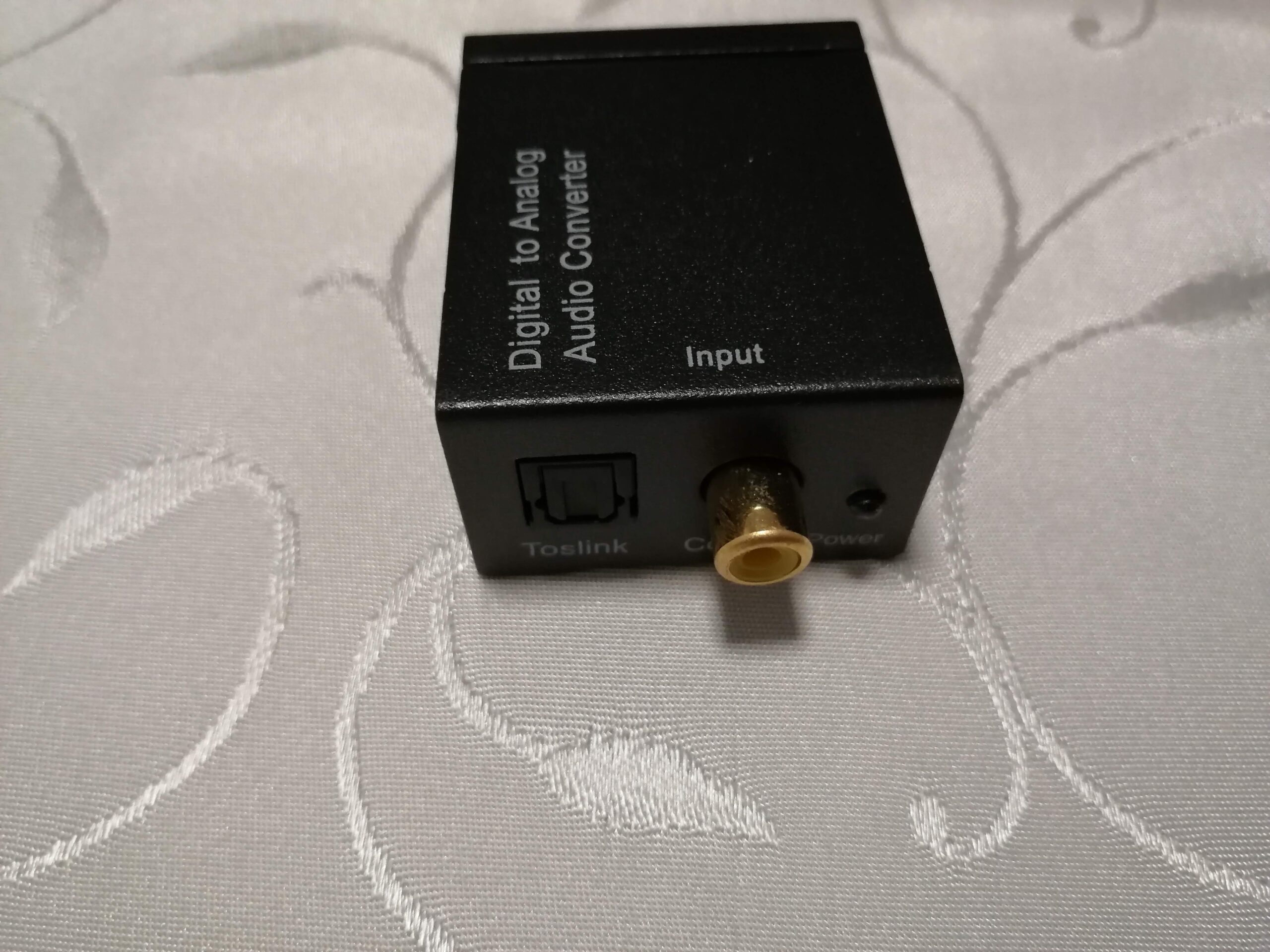 Digitalni analogni audio konverter