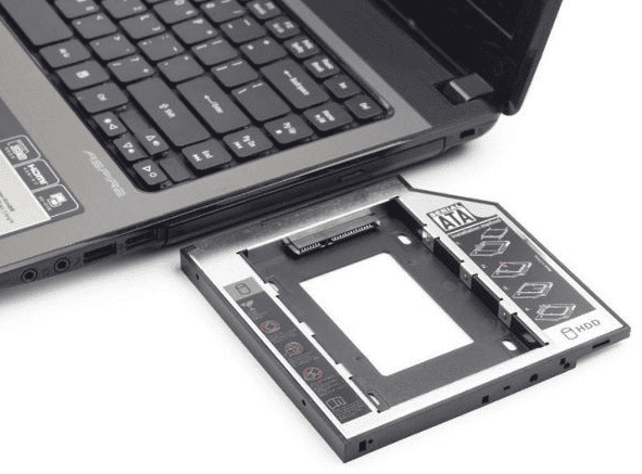 MF-95-01 Fioka za montazu 2.5 SSD/SATA HDD(do 9.5mm) u 5.25 leziste od optike LT
