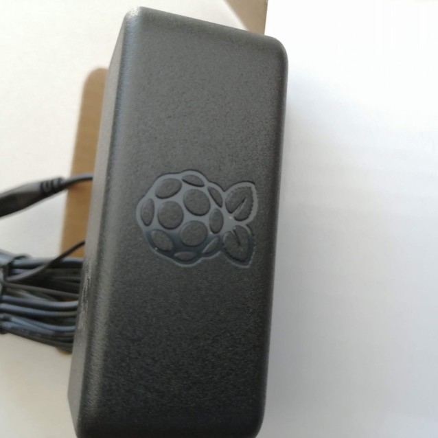 Raspberry Pi napajanje, 2.5A, micro USB****