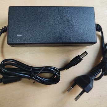 NPA-AC20030 20V/3A 60W, Coper punjac sa uzemljenjem, konektor 5.5x2.5/2.1mm
