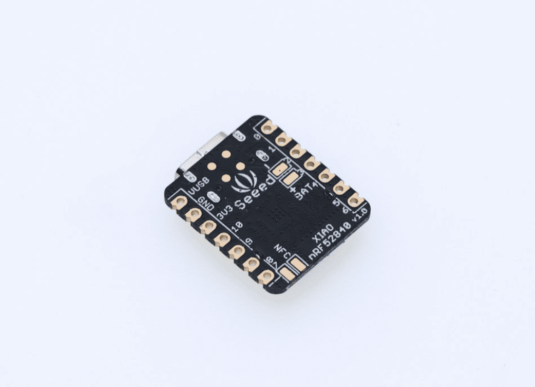 Seeed Studio XIAO nRF52840 --